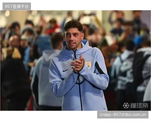 巴尔韦德需以超强体能覆盖对抗法国中场，他的持球推进是贝尔萨体系反击的生命线。